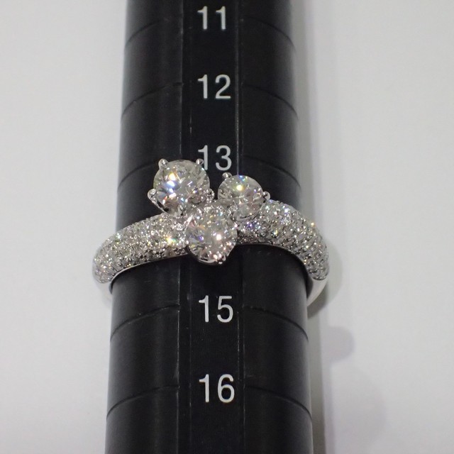 イエローダイヤモンド0.32ct　デザインリング サイズ11号サイズ直し可能